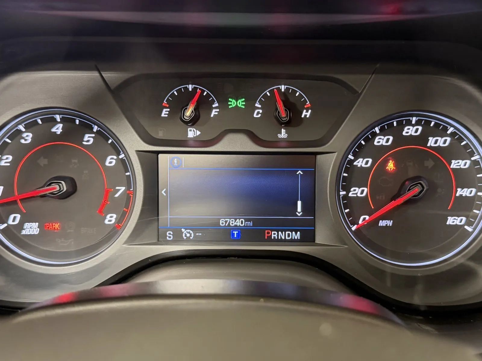 Used 2021 Chevrolet Camaro LT RWD image 16