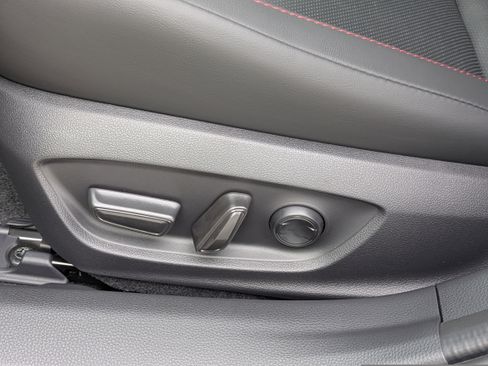 New 2026 Toyota Prius Plug-In Hybrid FWD image 11