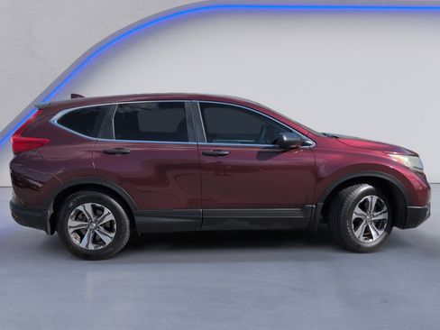 Used 2017 Honda CR-V LX image 3