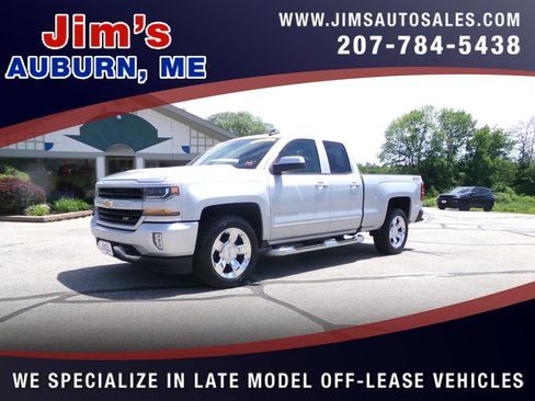 Used 2018 Chevrolet Silverado 1500 LT w/ All Star Edition AWD/4WD image 1