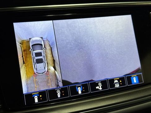 Certified 2024 Buick Enclave Essence w/ Experience Buick Package image 22