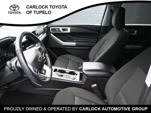 Used 2022 Ford Explorer XLT w/ Class IV Trailer Tow Package image 11