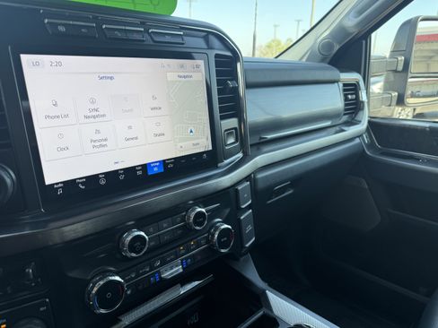 Used 2024 Ford F250 Lariat w/ Lariat Ultimate Package image 9