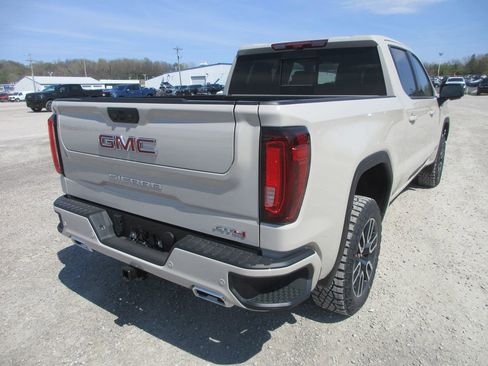 New 2026 GMC Sierra 1500 AT4 image 5