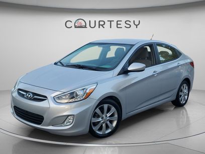 Used 2014 Hyundai Accent GLS w/ Option Group 2