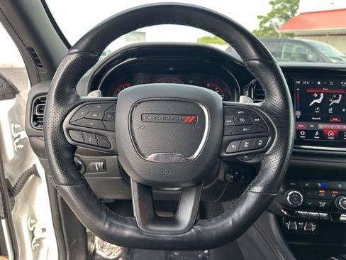 Used 2024 Dodge Durango GT RWD image 28