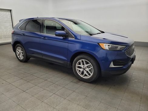 Used 2023 Ford Edge SEL image 11