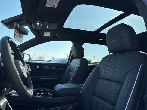 New 2026 Buick Enclave Avenir w/ Super Cruise Package image 29