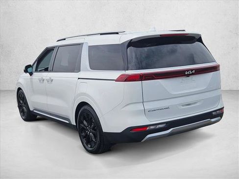 Used 2022 Kia Carnival SX Prestige FWD image 7