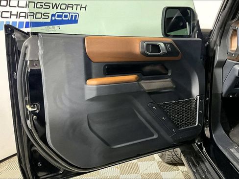 Certified 2022 Ford Bronco Outer Banks w/ Sasquatch Package AWD/4WD image 18