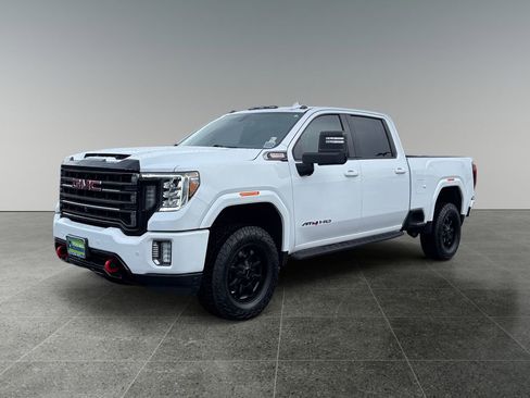 Used 2022 GMC Sierra 3500 AT4 image 3