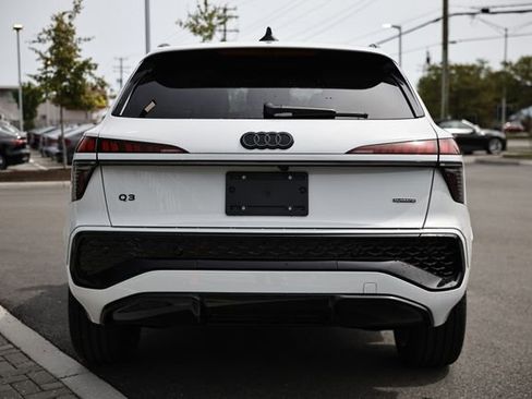 New 2026 Audi Q3 quattro 2.0T image 10