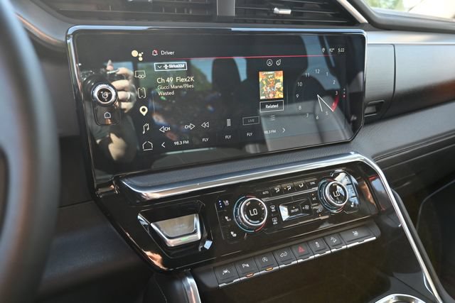 Used 2023 GMC Sierra 1500 Denali w/ Denali Reserve Package AWD/4WD image 34