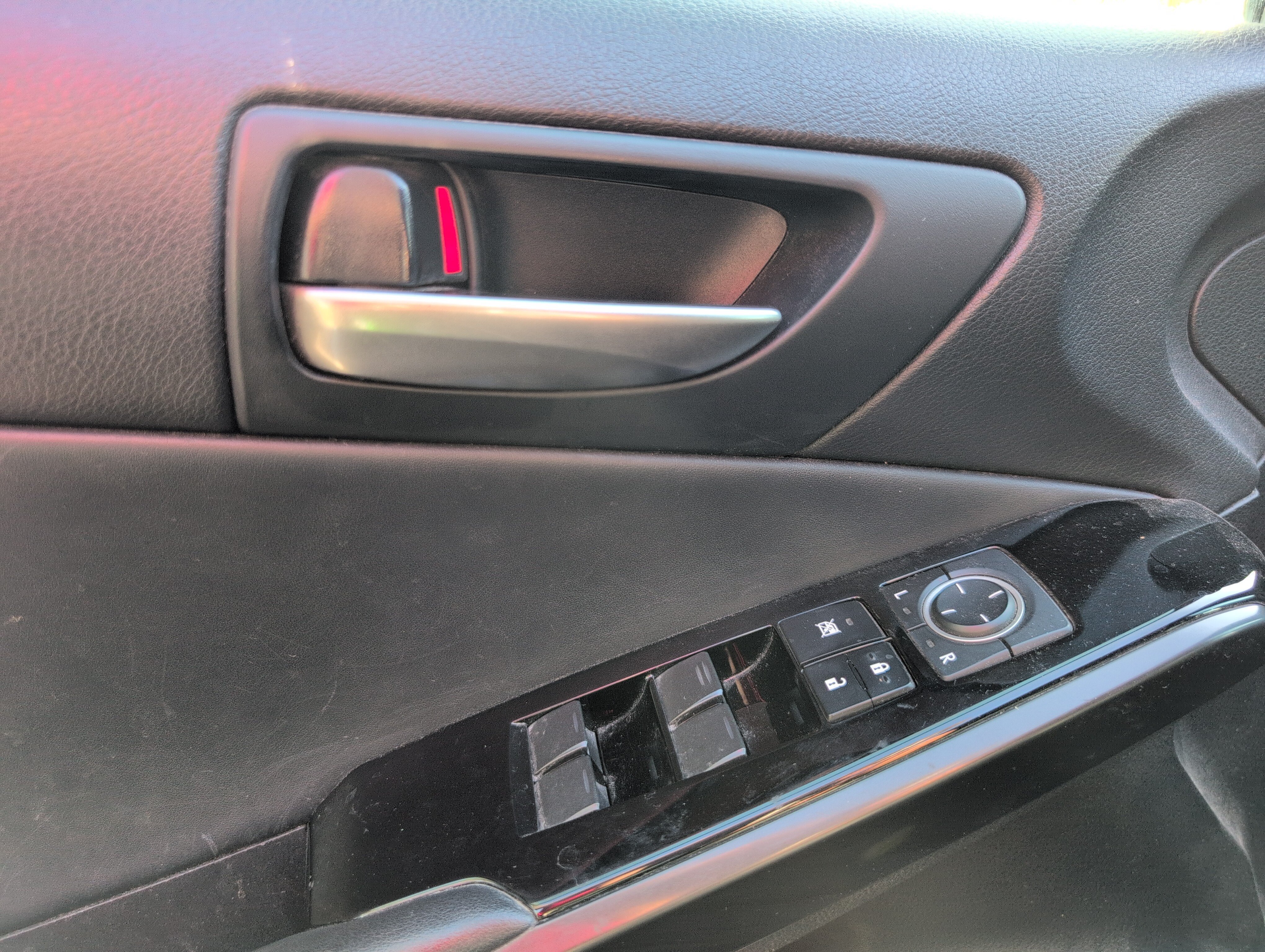 Used 2021 Lexus IS 300 w/ Accessory Package 2 RWD image 8