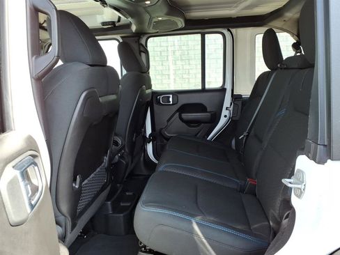 Used 2025 Jeep Wrangler Unlimited Rubicon 4xe w/ Safety Group image 13