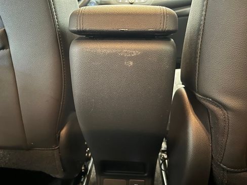 Used 2020 Buick Encore GX Preferred w/ Cold Weather Comfort Package AWD/4WD image 16