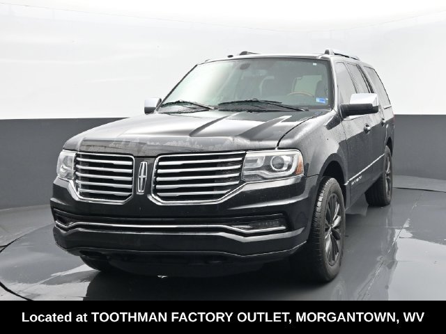 Used 2015 Lincoln Navigator 2WD image 29