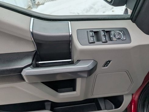 Used 2018 Ford F150 XLT w/ Equipment Group 302A Luxury image 10