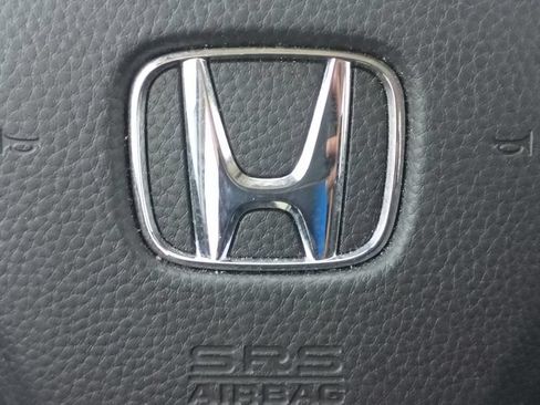 Used 2025 Honda CR-V LX image 24