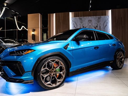 Used 2023 Lamborghini Urus Performante image 43