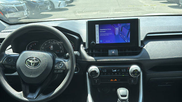 Certified 2025 Toyota RAV4 XLE AWD/4WD image 24