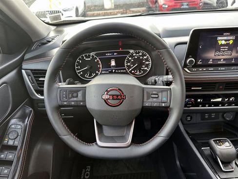 Certified 2025 Nissan Rogue Rock Creek image 15