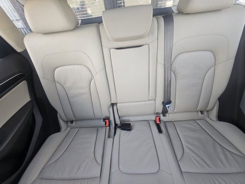 Used 2016 Audi Q5 2.0T Premium Plus w/ Technology Package image 28