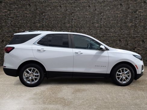 Used 2022 Chevrolet Equinox LT FWD image 3