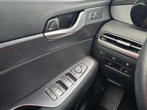 Used 2023 Hyundai Palisade Limited AWD/4WD image 22