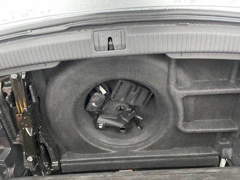 Used 2021 Volkswagen Atlas S FWD image 9