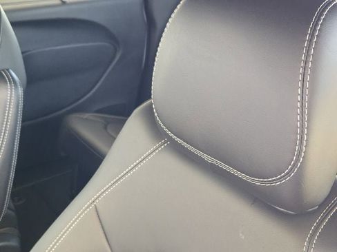 New 2026 Chrysler Voyager LX image 11