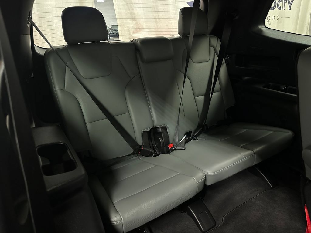 Used 2023 Kia Telluride AWD image 22