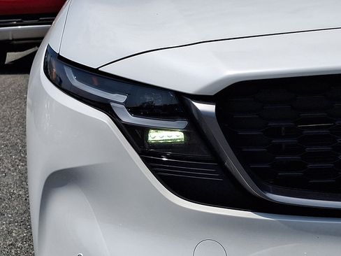 Certified 2026 MAZDA CX-5 Preferred AWD/4WD image 10