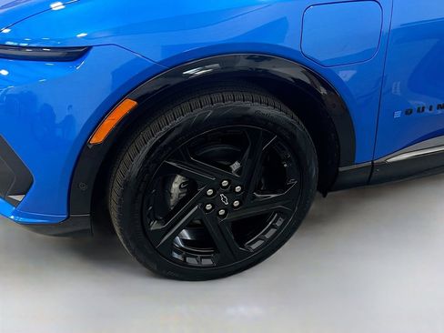 Used 2025 Chevrolet Equinox EV RS w/ Active Safety Package 3 image 29