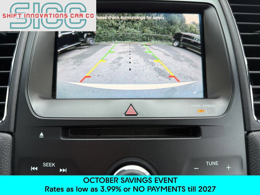 Used 2015 Ford Taurus SEL w/ Equipment Group 201A FWD image 17
