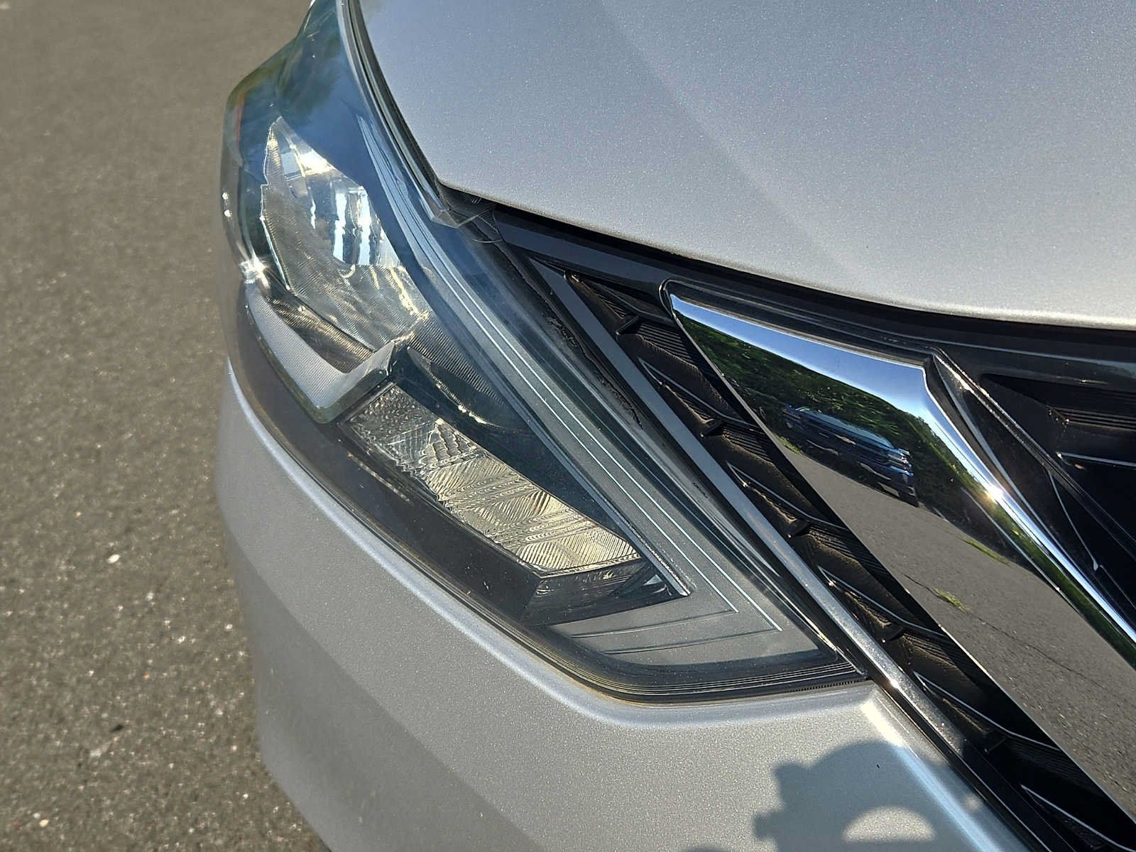Used 2017 Nissan Sentra S FWD image 9