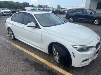 Used 2017 BMW 330e image 1