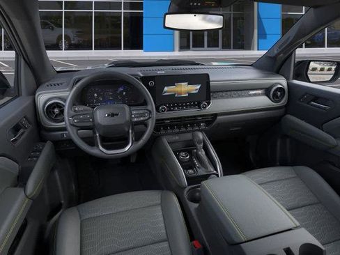New 2026 Chevrolet Colorado ZR2 w/ Technology Package image 15