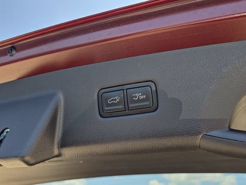 New 2026 Kia Carnival SX FWD image 11