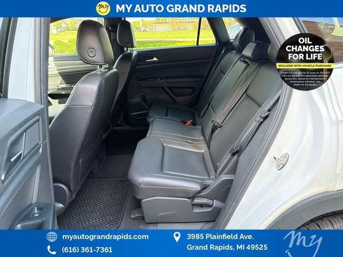 Used 2020 Volkswagen Atlas Cross Sport SE AWD/4WD image 28