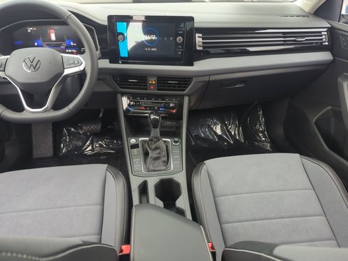 New 2026 Volkswagen Jetta SE image 19