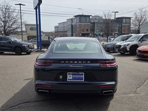 Used 2020 Porsche Panamera 4 image 5