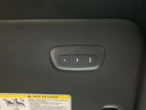 Used 2025 RAM 1500 Laramie w/ Night Edition AWD/4WD image 37