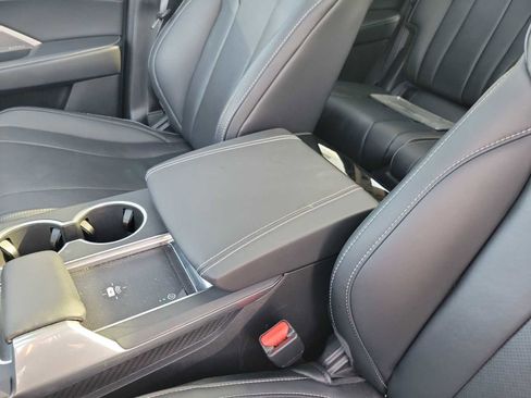 Used 2022 Acura MDX FWD w/ Technology Package image 16