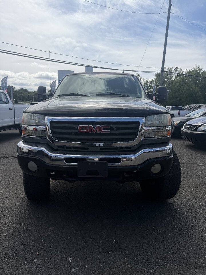 Used 2007 GMC Sierra 2500 SLT w/ Heavy-Duty Power Package AWD/4WD image 19
