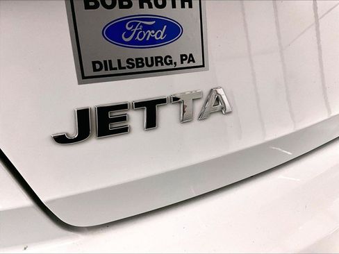 Used 2019 Volkswagen Jetta R-Line FWD image 13