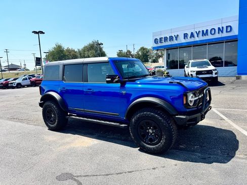 Used 2021 Ford Bronco First Edition image 2