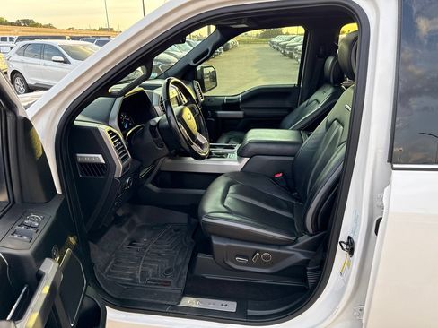 Used 2018 Ford F150 Platinum w/ Equipment Group 701A Luxury RWD image 18