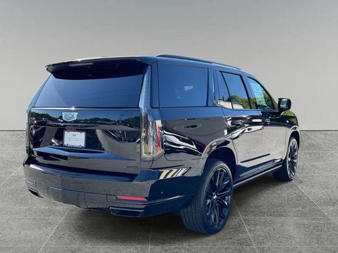 New 2026 Cadillac Escalade Platinum Sport w/ LPO, ONYX Package AWD/4WD image 5