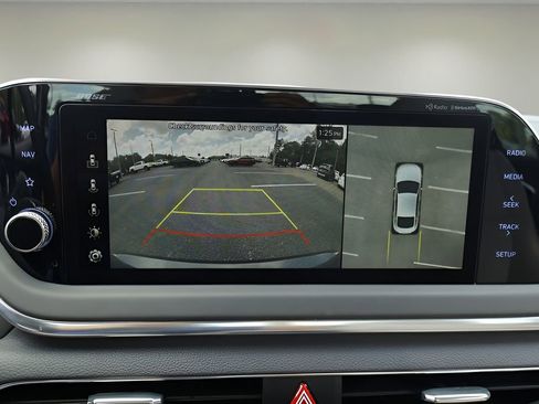 Used 2022 Hyundai Sonata Limited FWD image 22